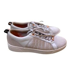 Ted Baker pebble leather & suede light gray sneakers rose gold “Kulei” sz 9